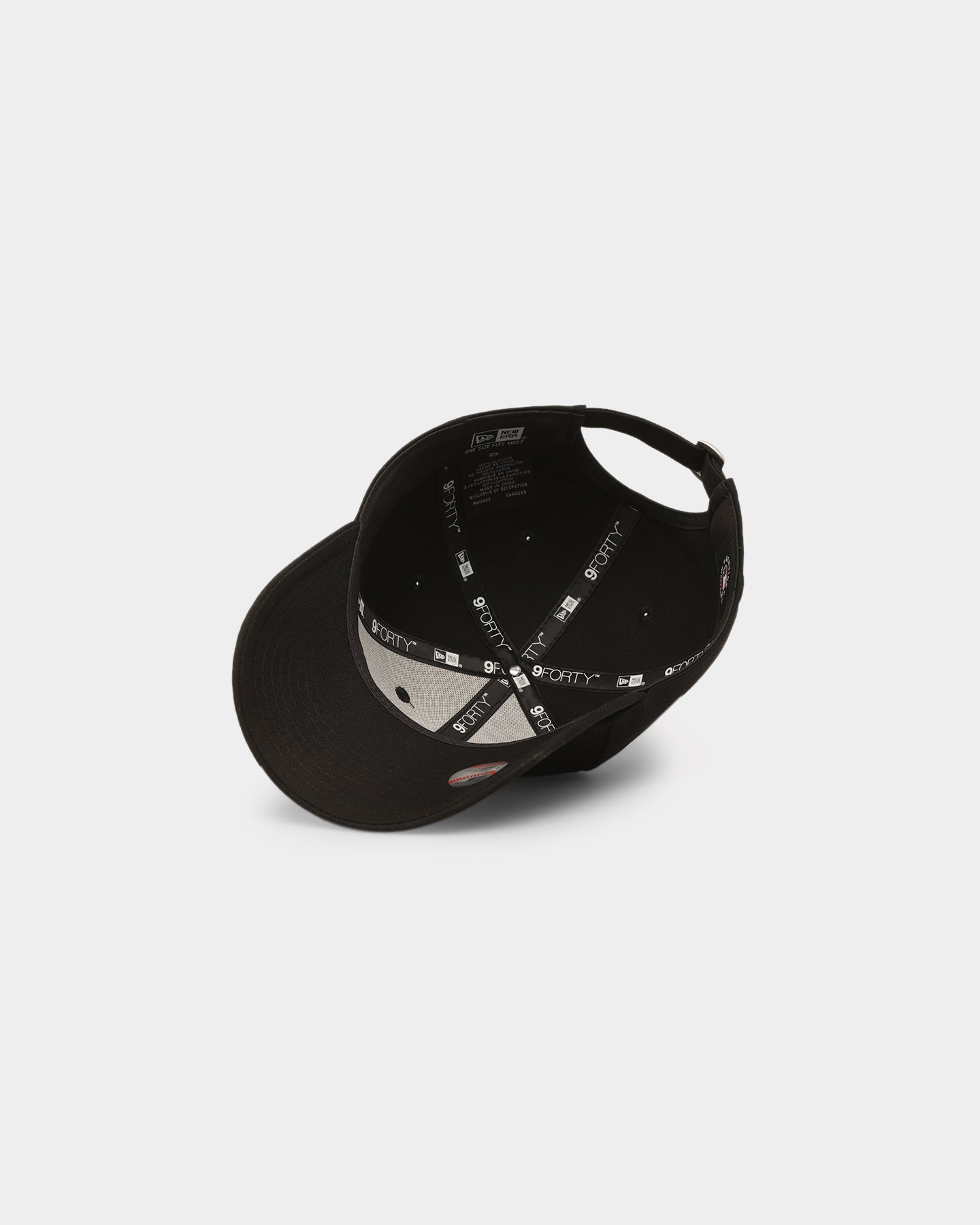 New Era Boston Red Sox 'Black On Black' 9FORTY Casual Strapback Black/Black
